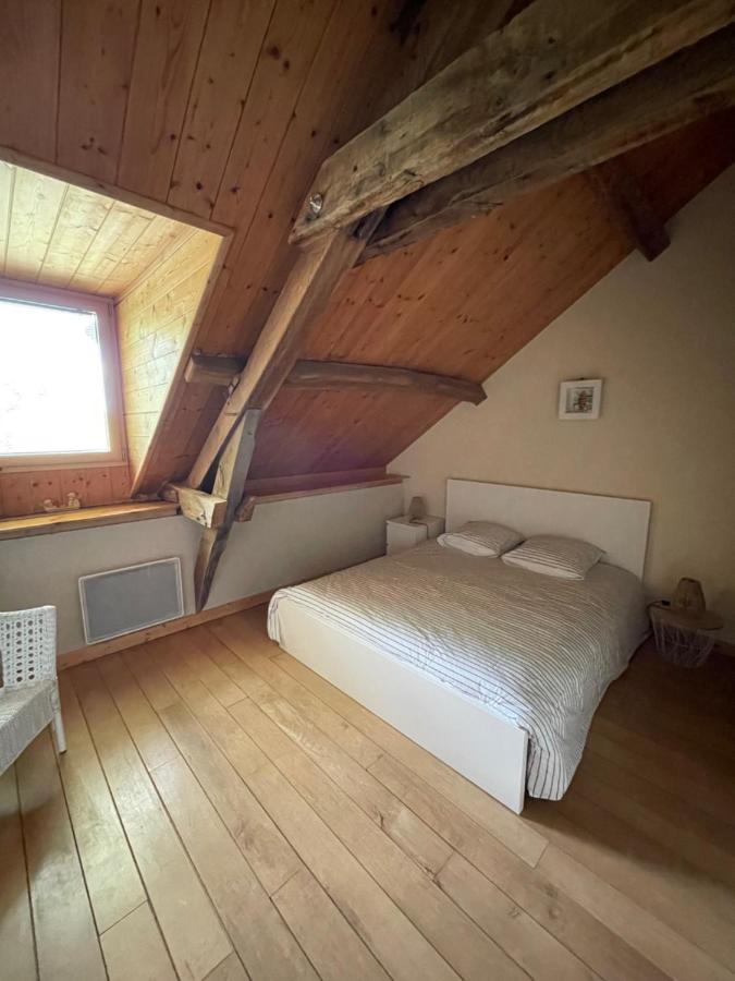 Le Moulin De Cherre Gite Bleu Aubigne-Racan ภายนอก รูปภาพ